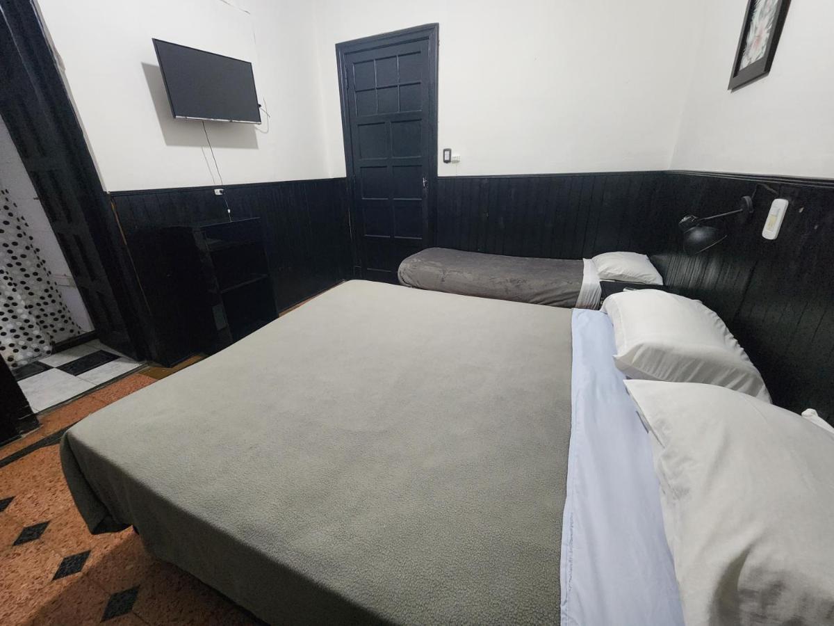 Rufino'S Guesthouse Mendoza Ngoại thất bức ảnh
