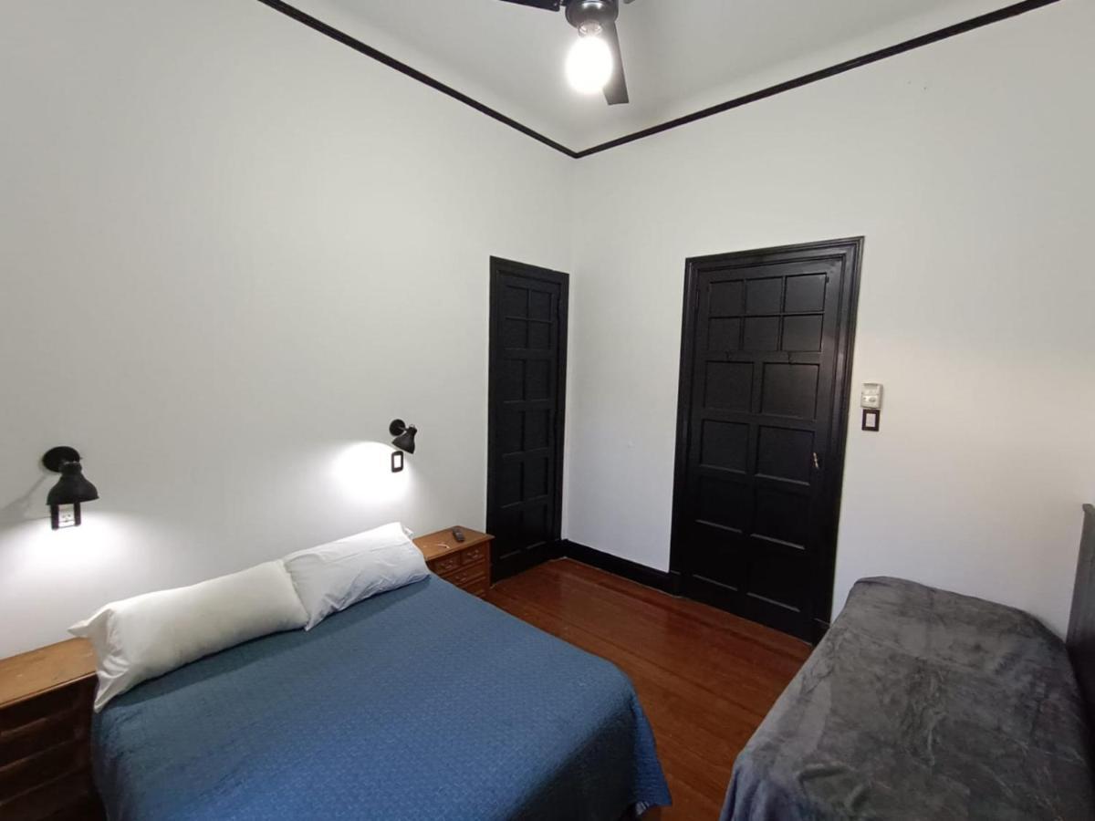 Rufino'S Guesthouse Mendoza Ngoại thất bức ảnh