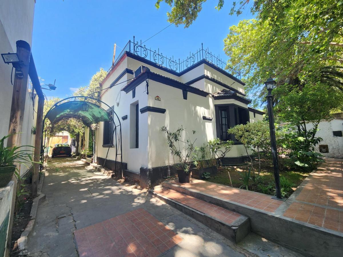 Rufino'S Guesthouse Mendoza Ngoại thất bức ảnh