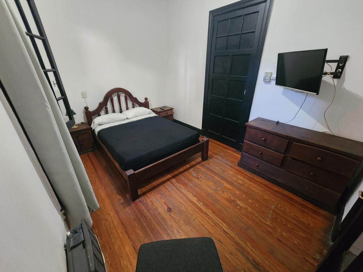 Rufino'S Guesthouse Mendoza Ngoại thất bức ảnh